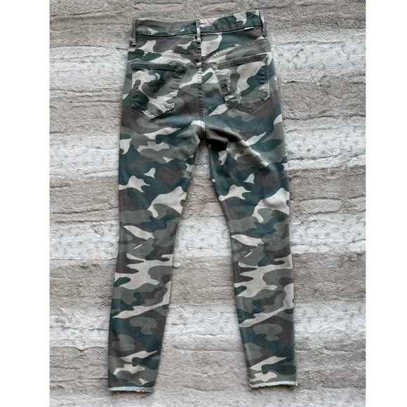 MOTHER High Waisted Looker Ankle Fray in See Me Size 25 - Picture 3 of 13